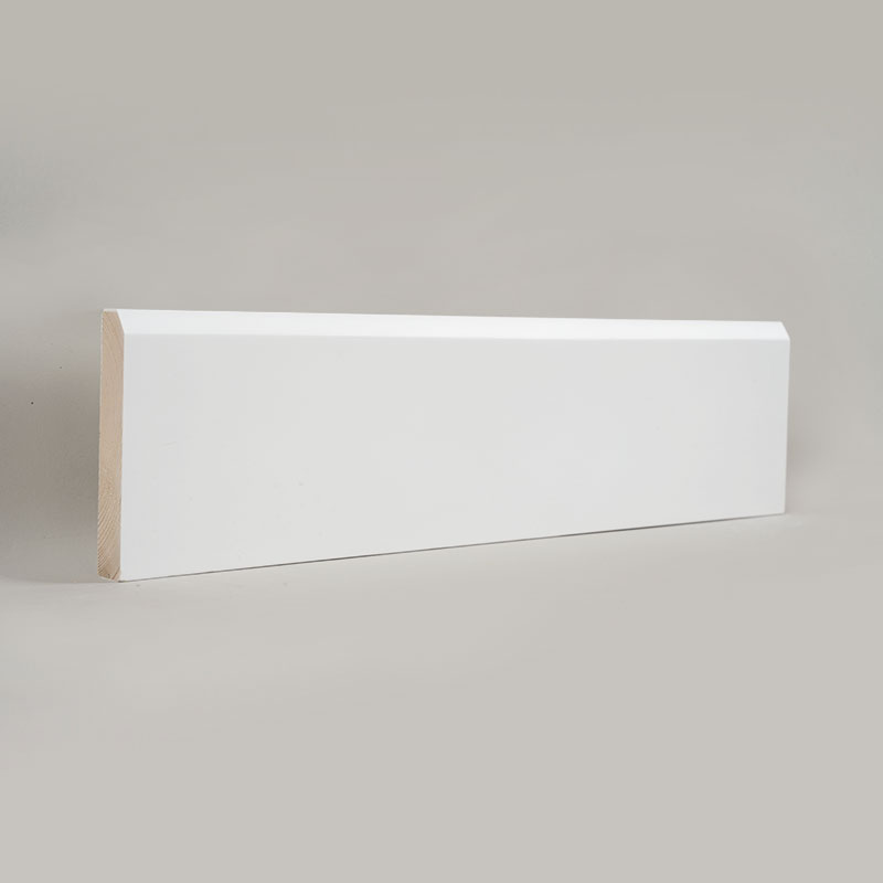Papan Skirting Kayu Pine(Dilapisi Pengisi dan Dicat)- Putih 3/5' x 3 15/16'-A
