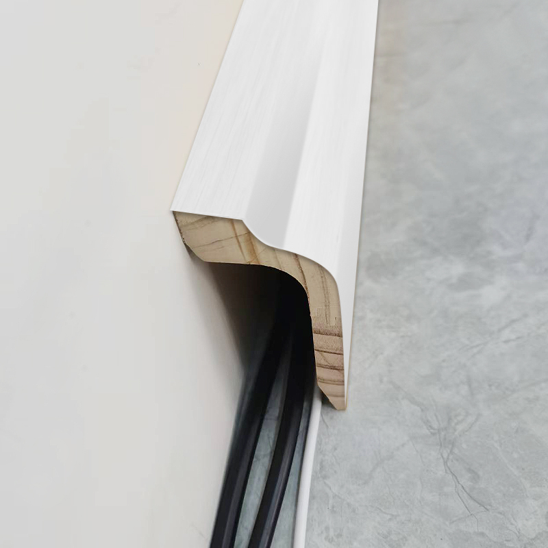 Papan Skirting Kayu Pine (Pengisi-Primed + Cat) - Putih 1 1/2'x2 1/6'
