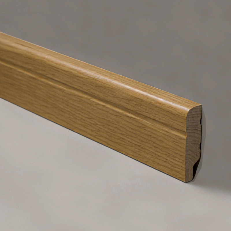 Papan Skirting Kayu Pepejal(Dibalut dengan Venir Oak Putih + Cat) - Warna Oak Asli 1/2' x 2 3/8'