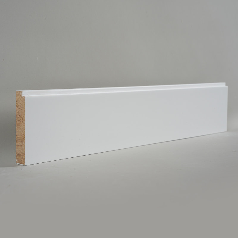 Papan Skirting Kayu Pine(Dilapisi Pengisi dan Dicat)- Putih 3/5' x 3 1/6'-A1